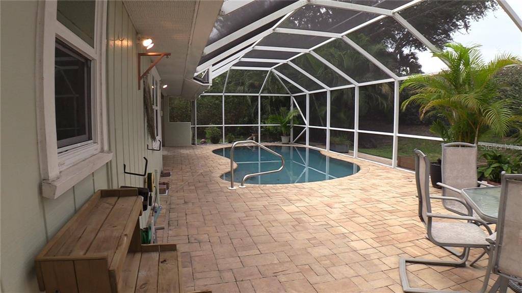 Venice, FL 34293,137 HOURGLASS DR