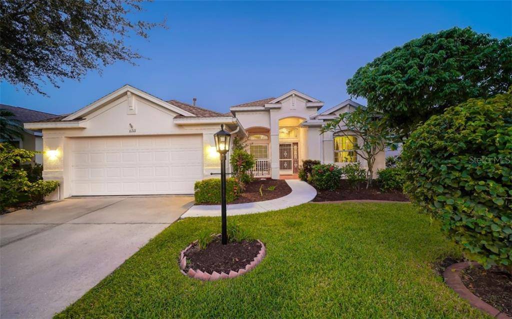 Sarasota, FL 34243,6711 CHESWICK ST