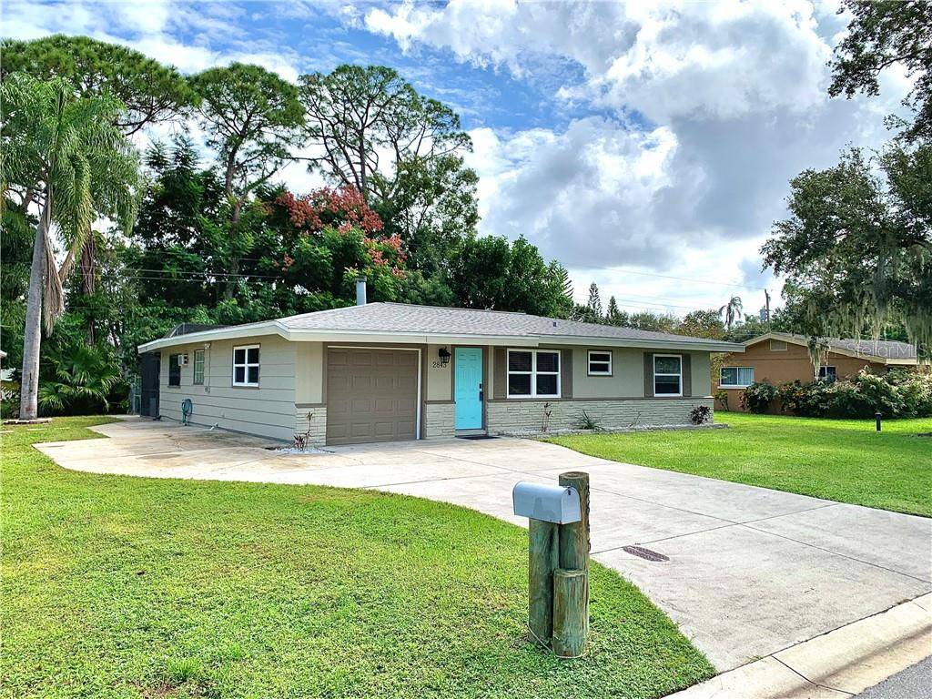 Sarasota, FL 34231,2843 W RAINBOW CIR