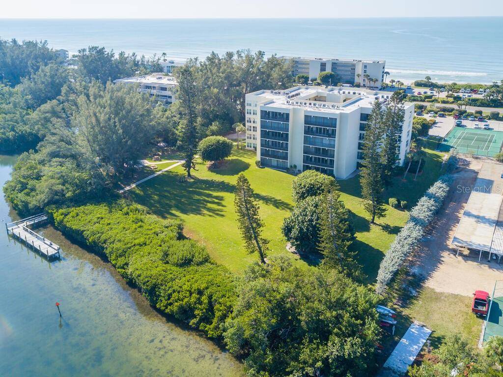 Longboat Key, FL 34228,3240 GULF OF MEXICO DR #B305