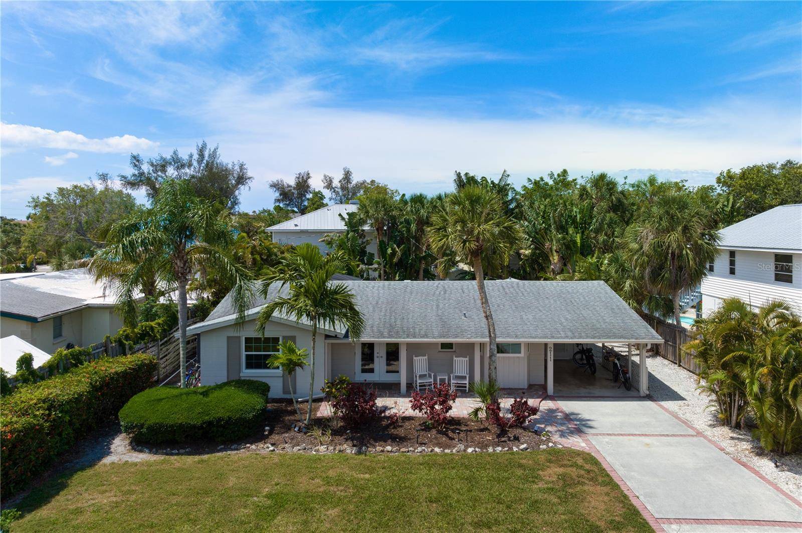 Sarasota, FL 34242,211 ISLAND CIR