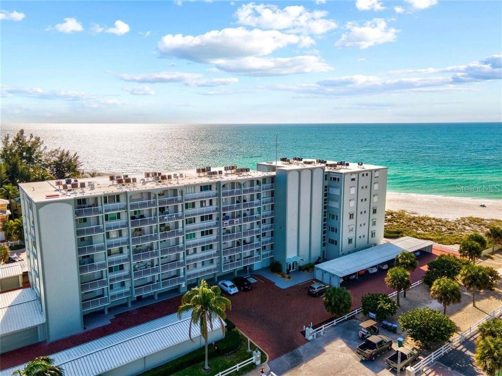 Holmes Beach, FL 34217,5200 GULF DR #205