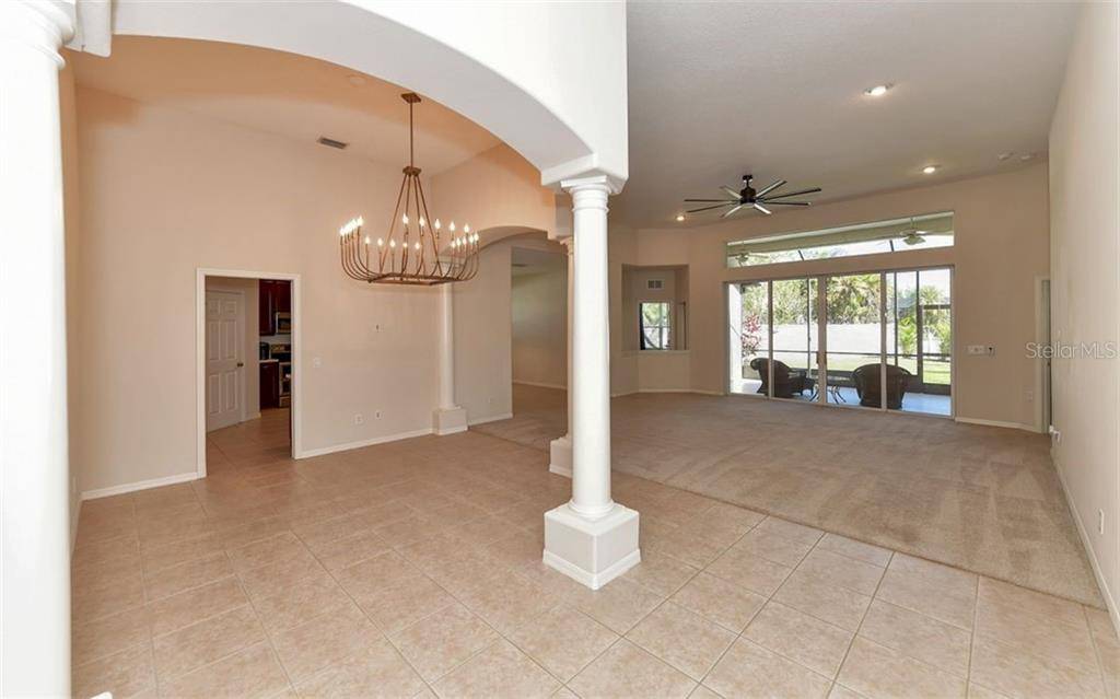 Sarasota, FL 34240,1577 PINYON PINE DR