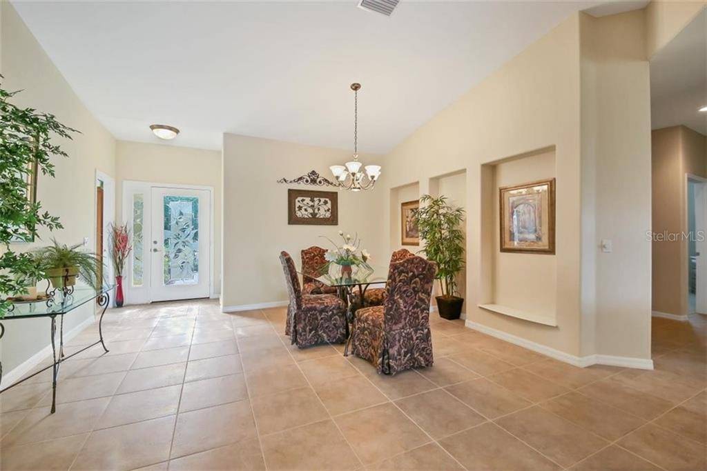 Bradenton, FL 34212,527 GRAND PRESERVE CV