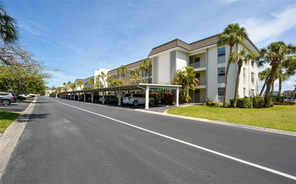 Longboat Key, FL 34228,4350 CHATHAM DR #E307