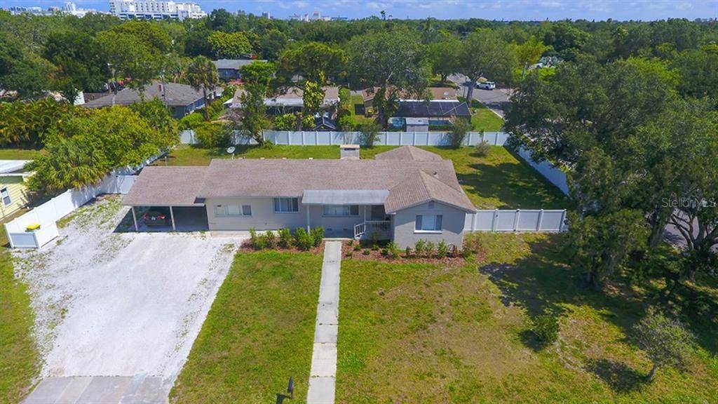 Sarasota, FL 34239,2079 HIBISCUS ST