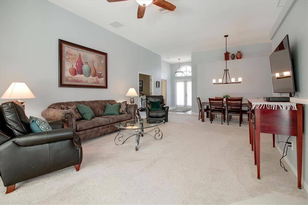 Lakewood Ranch, FL 34202,8462 IDLEWOOD CT