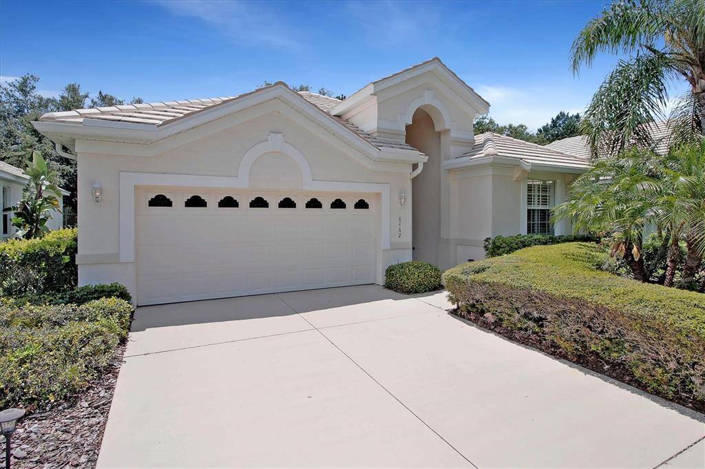 Lakewood Ranch, FL 34202,8462 IDLEWOOD CT