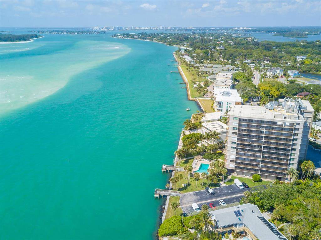 Sarasota, FL 34242,4822 OCEAN BLVD #4C