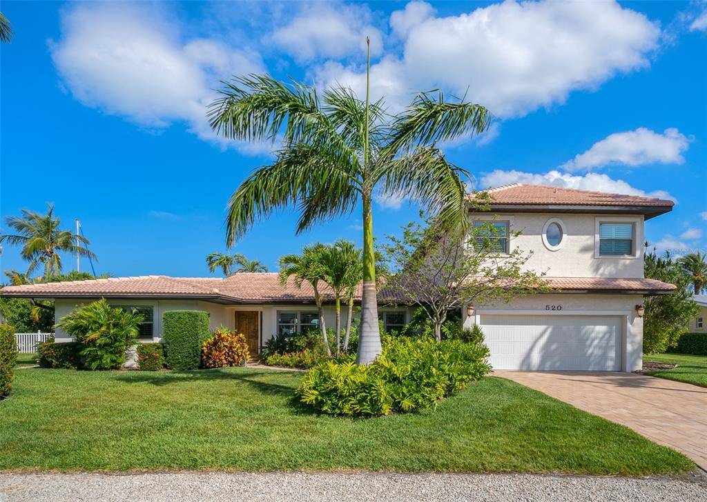 Holmes Beach, FL 34217,520 74TH ST