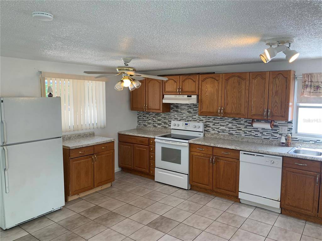 Pinellas Park, FL 33781,6785 81ST AVE N