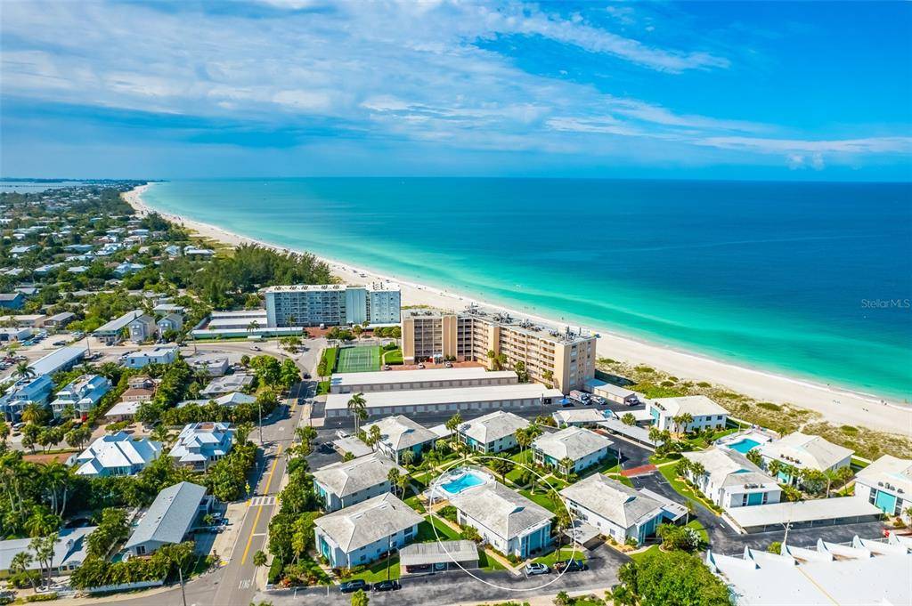 Holmes Beach, FL 34217,5400 GULF DR #24