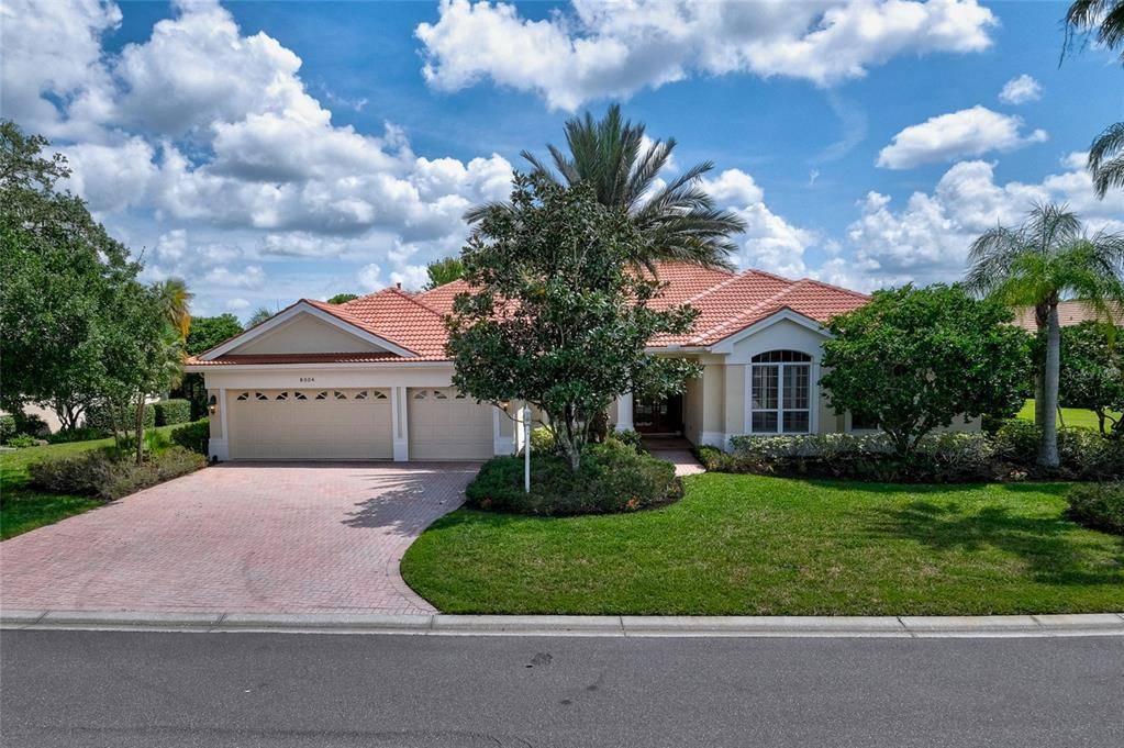 Lakewood Ranch, FL 34202,8004 ROYAL BIRKDALE CIR