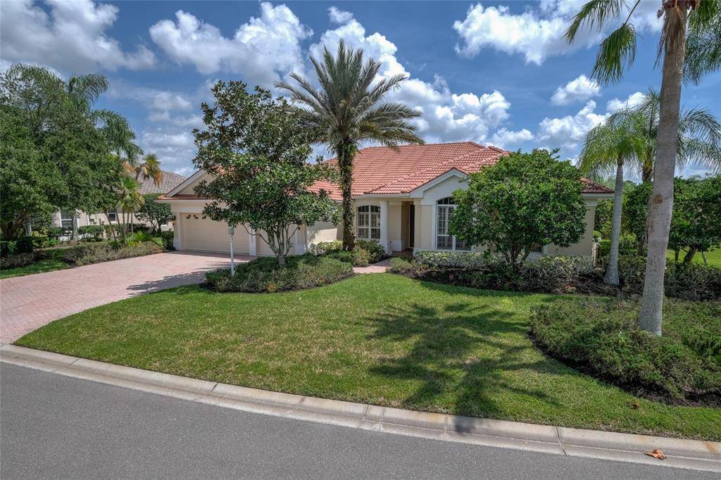 Lakewood Ranch, FL 34202,8004 ROYAL BIRKDALE CIR