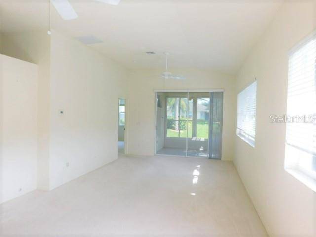 Venice, FL 34292,1725 FOUNTAIN VIEW CIR