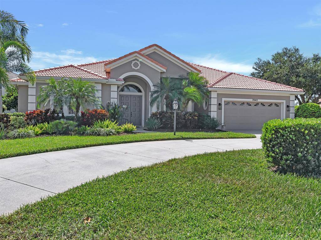 Lakewood Ranch, FL 34202,7042 TWIN HILLS TER