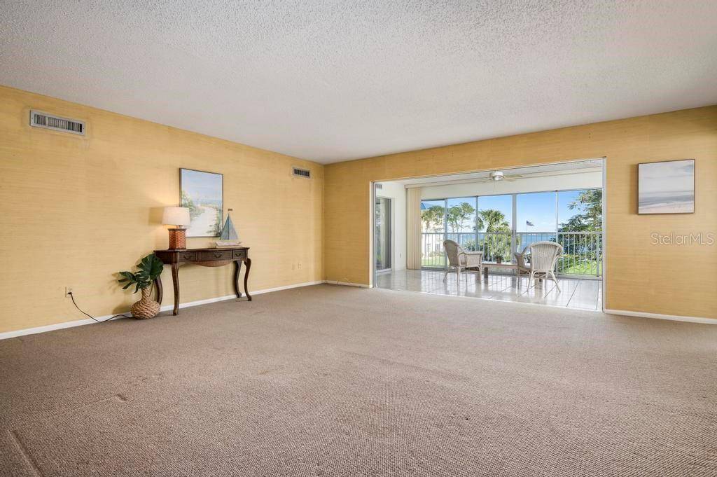 Longboat Key, FL 34228,3808 GULF OF MEXICO DR #E212