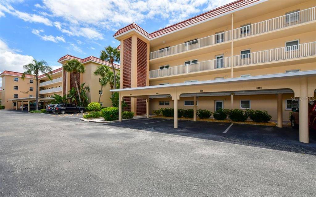 Sarasota, FL 34242,1250 N PORTOFINO DR #304MAR