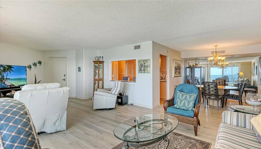 Longboat Key, FL 34228,2301 GULF OF MEXICO DR #73N