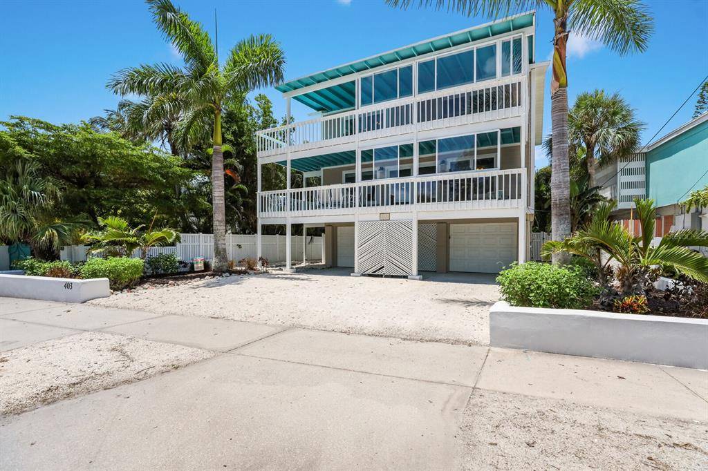 Anna Maria, FL 34216,403 N BAY BLVD