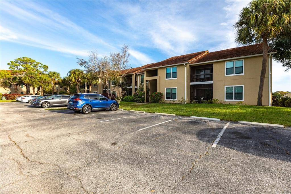 Sarasota, FL 34238,4045 CROCKERS LAKE BLVD #13