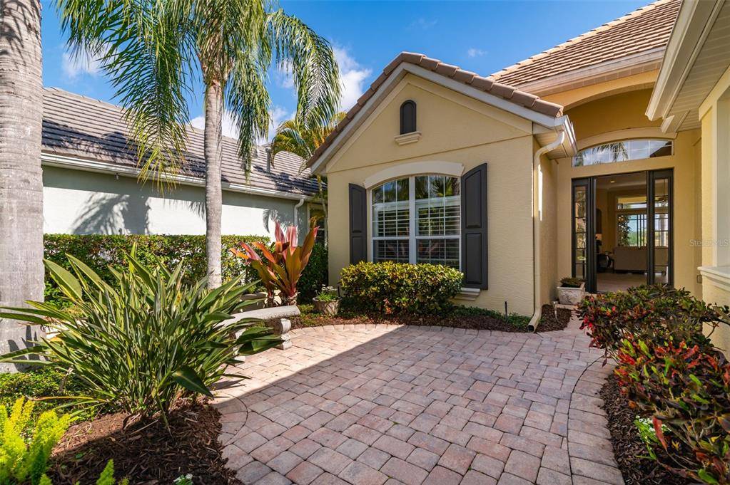 Lakewood Ranch, FL 34202,7407 LAKE FOREST GLN