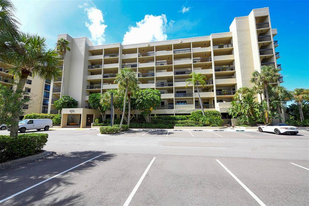 Longboat Key, FL 34228,1055 GULF OF MEXICO DR #406