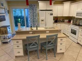 Holmes Beach, FL 34217,220 84TH ST