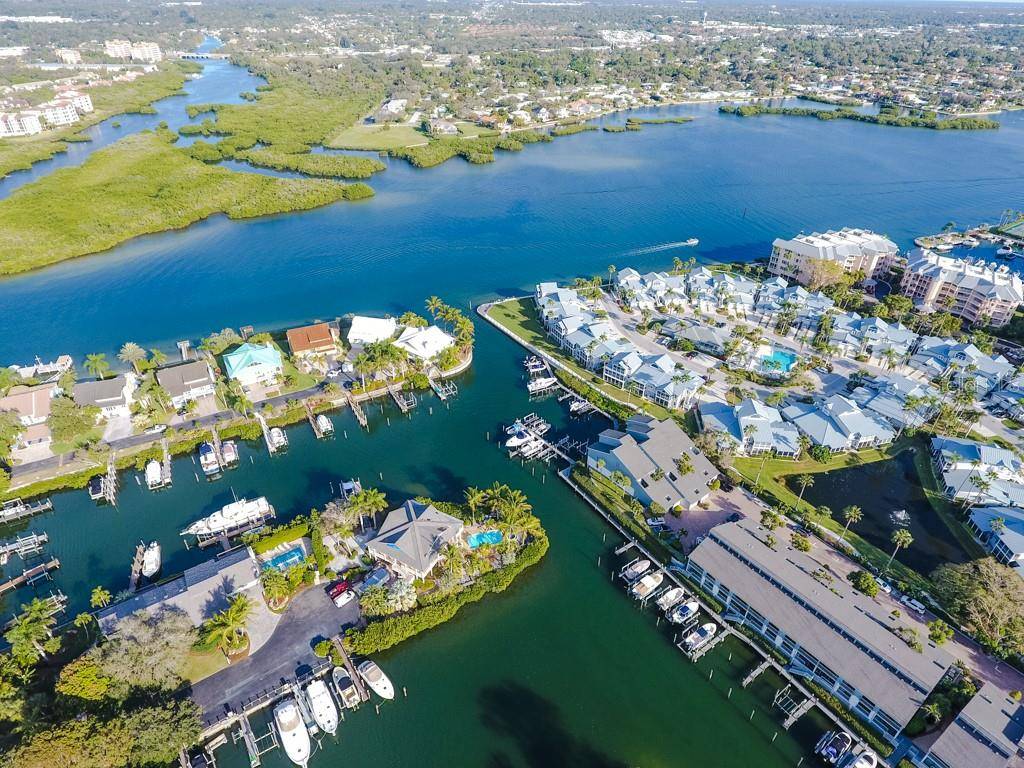 Sarasota, FL 34242,1311 DOCKSIDE PL #219