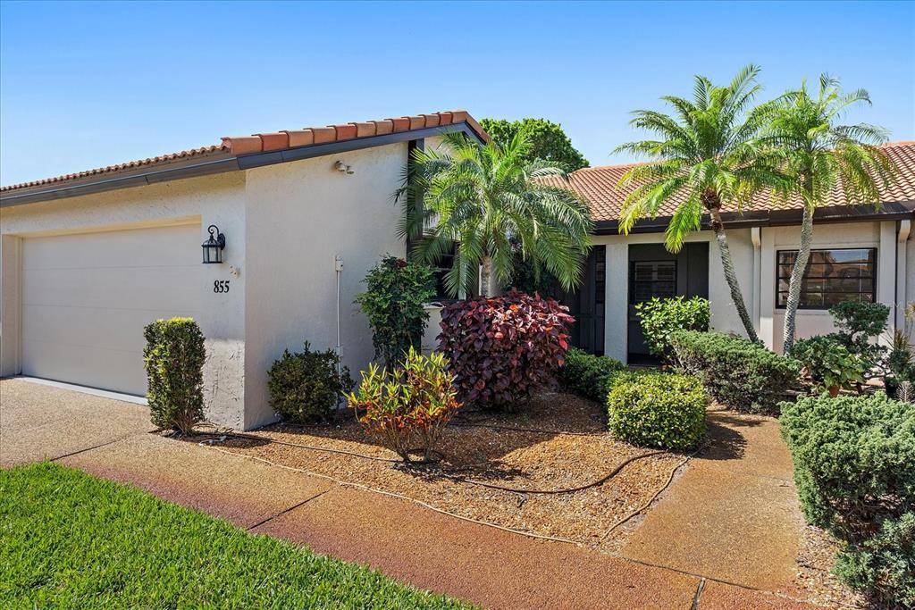 Venice, FL 34293,855 COUNTRY CLUB CIR #38