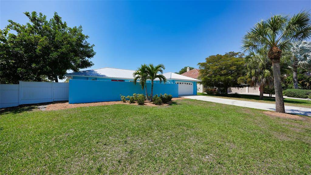 Sarasota, FL 34242,5164 WINDWARD AVE