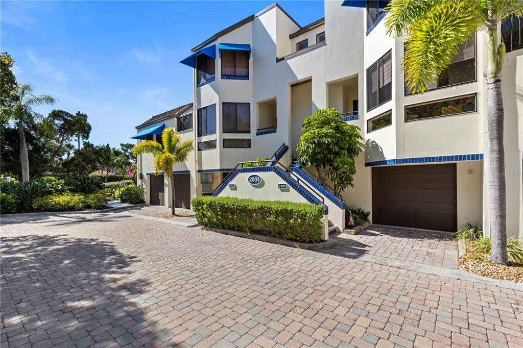 Longboat Key, FL 34228,2004 HARBOURSIDE DR #1702