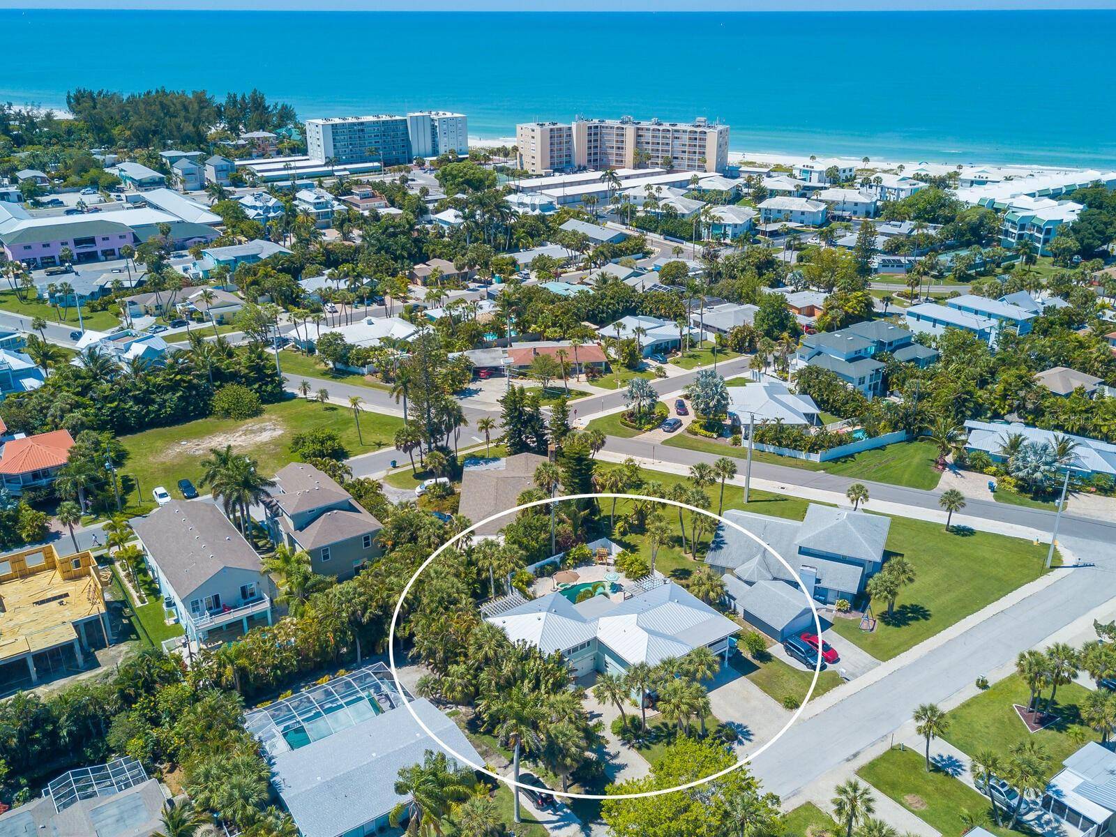 Holmes Beach, FL 34217,305 57TH ST #A