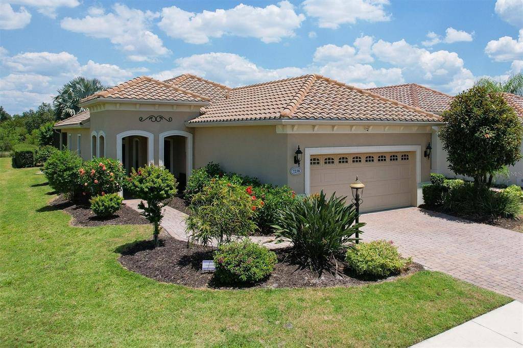 Lakewood Ranch, FL 34202,7238 BELLEISLE GLN