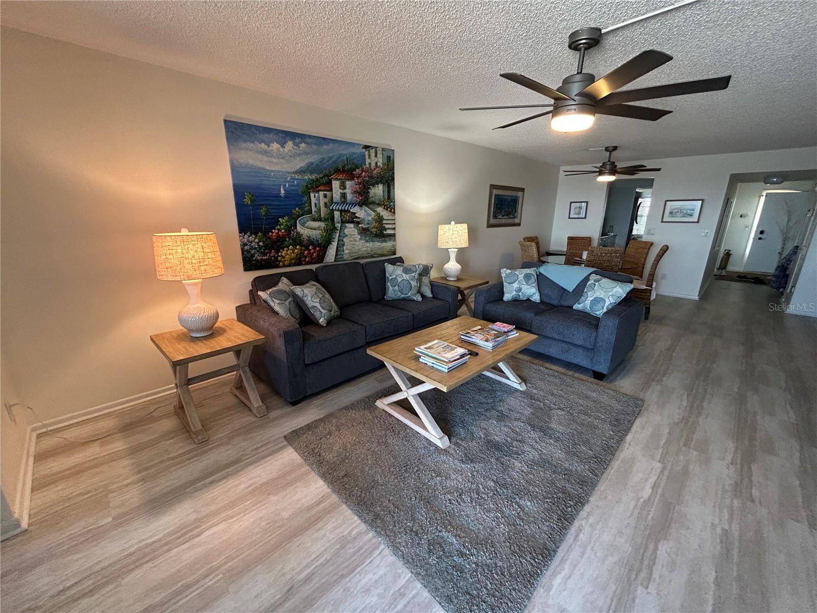 Longboat Key, FL 34228,4325 GULF OF MEXICO DR #406