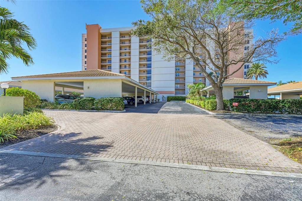 Longboat Key, FL 34228,4401 GULF OF MEXICO DR #201