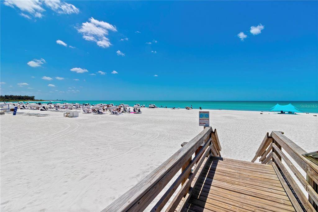 Longboat Key, FL 34228,230 SANDS POINT RD #3801