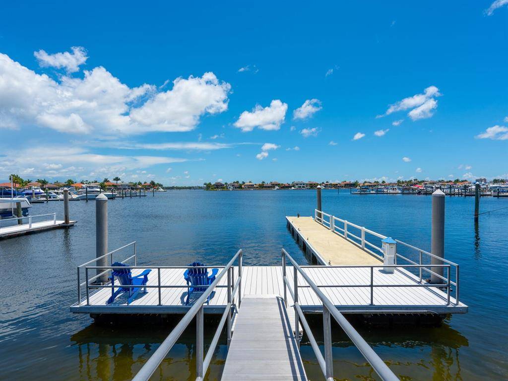 Palmetto, FL 34221,1001 3RD ST E