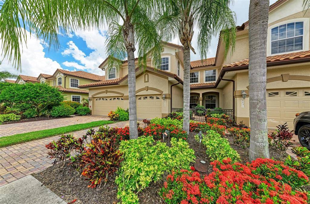 Lakewood Ranch, FL 34202,8429 MIRAMAR WAY #101