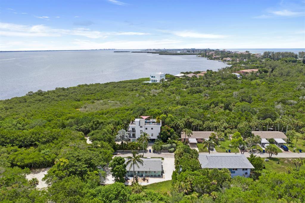 Longboat Key, FL 34228,701 GULF BAY RD #1&2