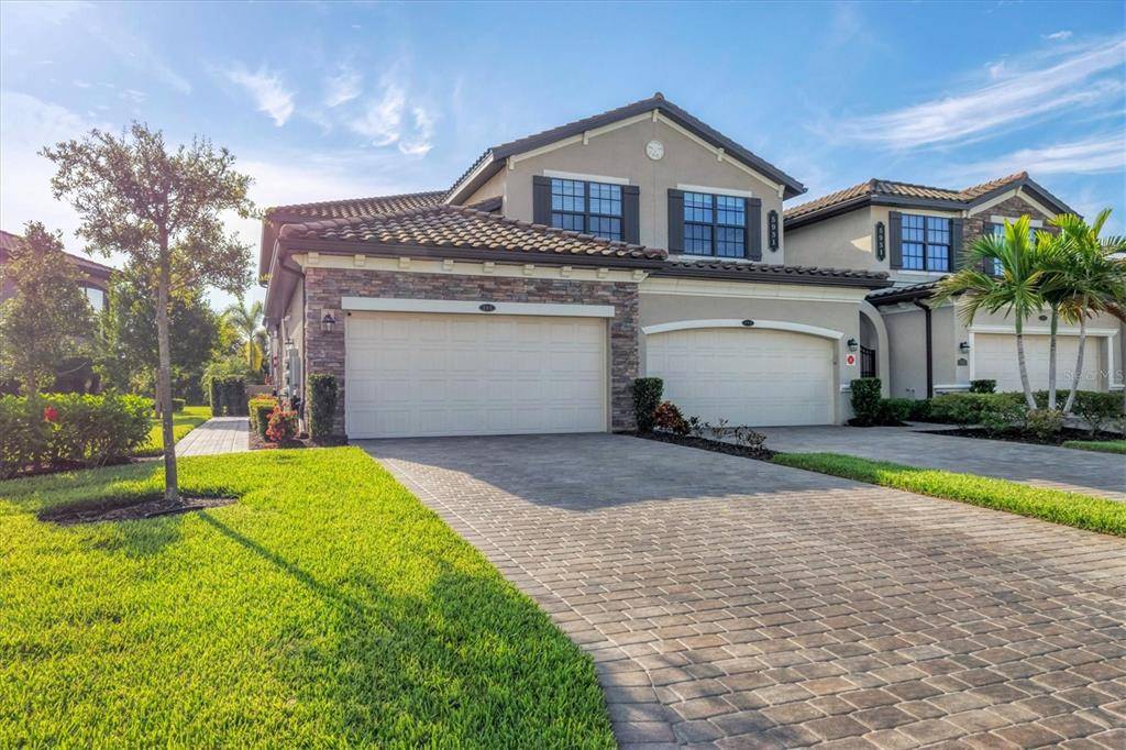 Lakewood Ranch, FL 34211,5931 WAKE FOREST RUN #101