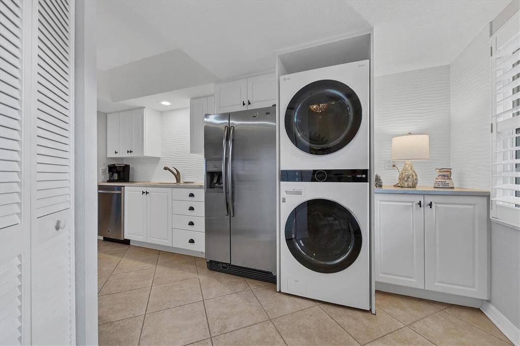 Longboat Key, FL 34228,4325 GULF OF MEXICO DR #102