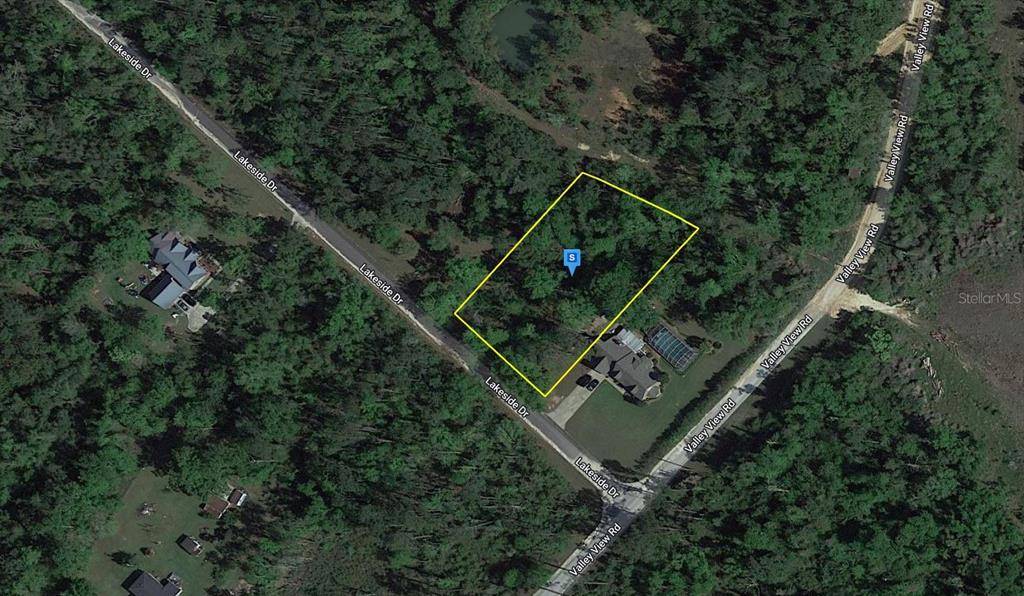 Marianna, FL 32446,111 LAKESIDE DR