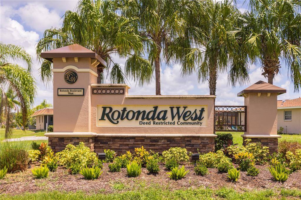 Rotonda West, FL 33947,235 ROTONDA CIR