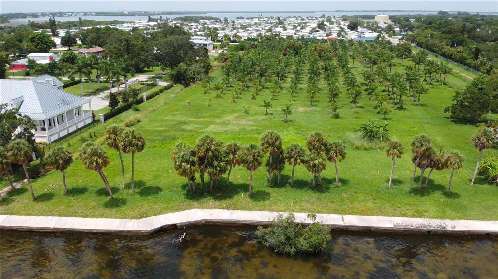 Palmetto, FL 34221,2805 10TH ST W