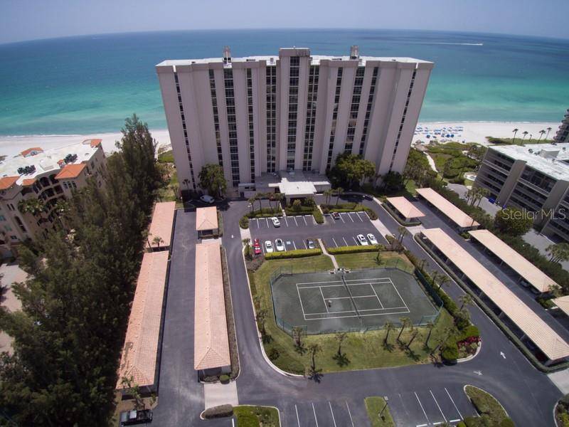 Longboat Key, FL 34228,2425 GULF OF MEXICO DRIVE #7B