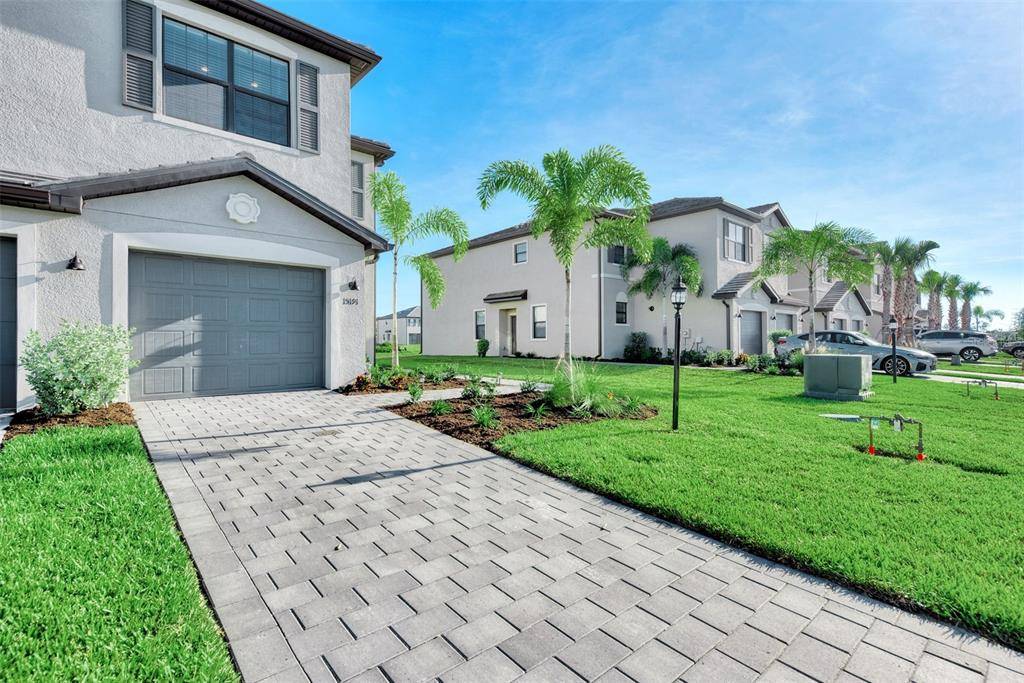 Lakewood Ranch, FL 34211,15191 LYLA TER