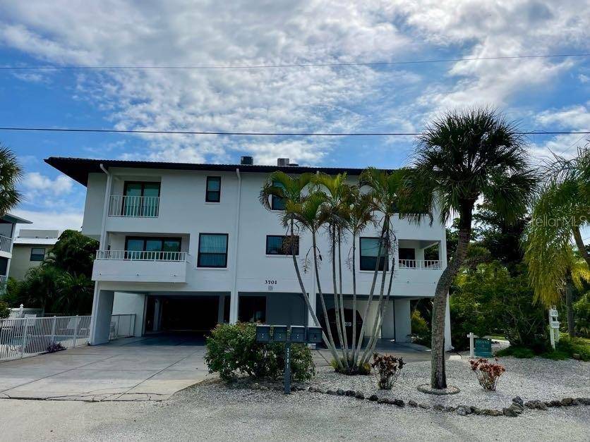 Holmes Beach, FL 34217,3701 5TH AVE #3