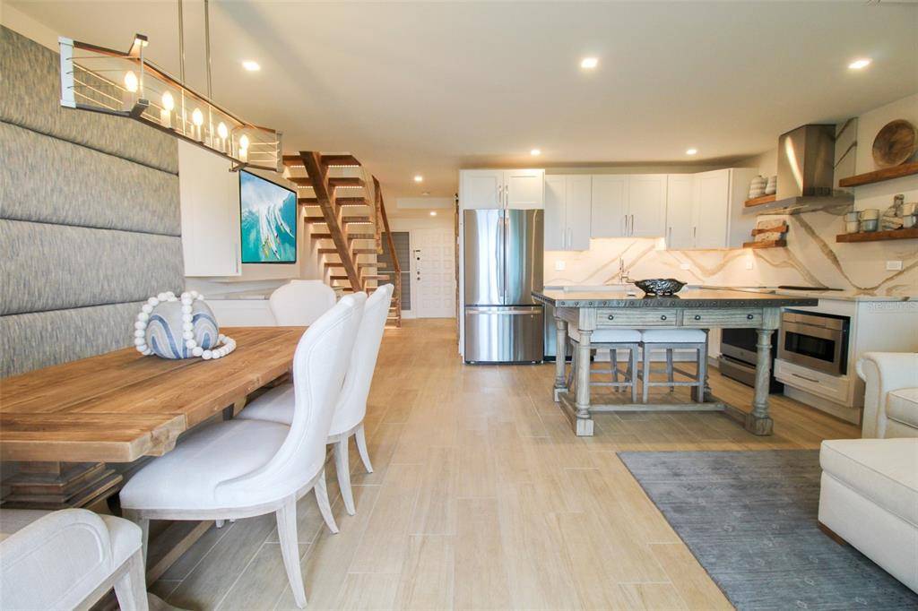 Longboat Key, FL 34228,2089 GULF OF MEXICO DR #G1-204