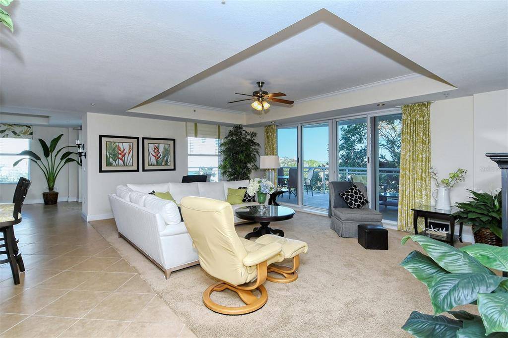 Sarasota, FL 34242,1660 SUMMERHOUSE LN #301